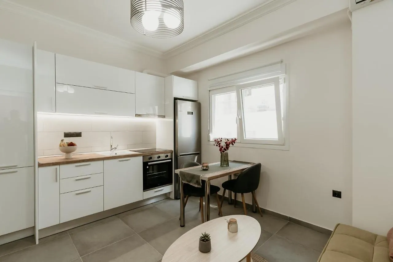 Urban Elegance In Thessaloniki Hotel Pensiune